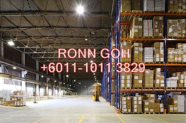 * SUBANG & KOTA DAMANSARA : 60,000 SQFT HUGE WAREHOUSE WITH LOADING BAYS ( FOR RENT ) / * 梳邦 & 哥打白沙罗 : 60,000 平方尺 带装卸区的 大型仓库（ 出租 ）