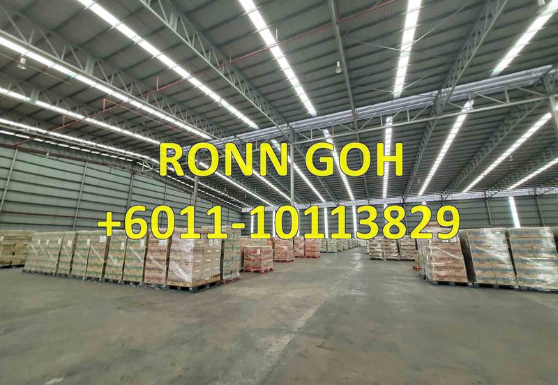 ** SHAH ALAM TO KLANG : 75,000 SQFT PRIME WAREHOUSE WITH LOADING BAYS ( FOR RENT ) / 莎阿南 到 巴生 :  75,000 平方英尺带 装卸区的 优质仓库（ 出租 ）