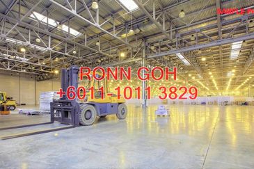 * PUNCAK ALAM - 1.2 ACRES LAND ( FOR SALE )