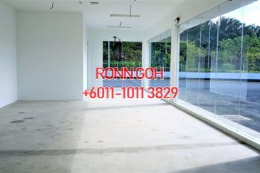 * SEPANG & KLIA - 20K SQFT WAREHOUSE ( FOR RENT )