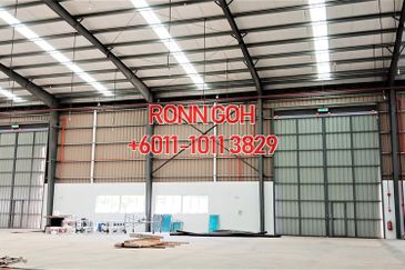 * SEPANG & KLIA - 20K SQFT WAREHOUSE ( FOR RENT )