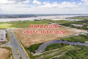 * WESTPORT - 2 ACRES INDUSTRIAL LAND ( FOR SALE )