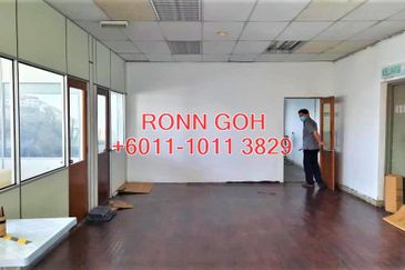 * GLENMARIE - 22K SQFT WAREHOUSE ( FOR RENT ) 