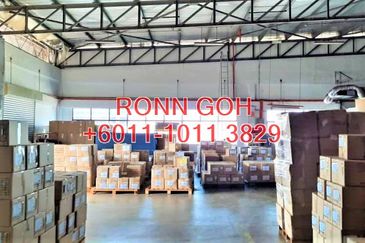 * GLENMARIE - 22K SQFT WAREHOUSE ( FOR RENT ) 