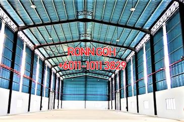 * JENJAROM/ SKVE - 53K SQFT WAREHOUSE ( FOR RENT )