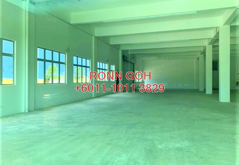 * SUBANG - 59,000 SQFT NICE WAREHOUSE (FOR RENT)