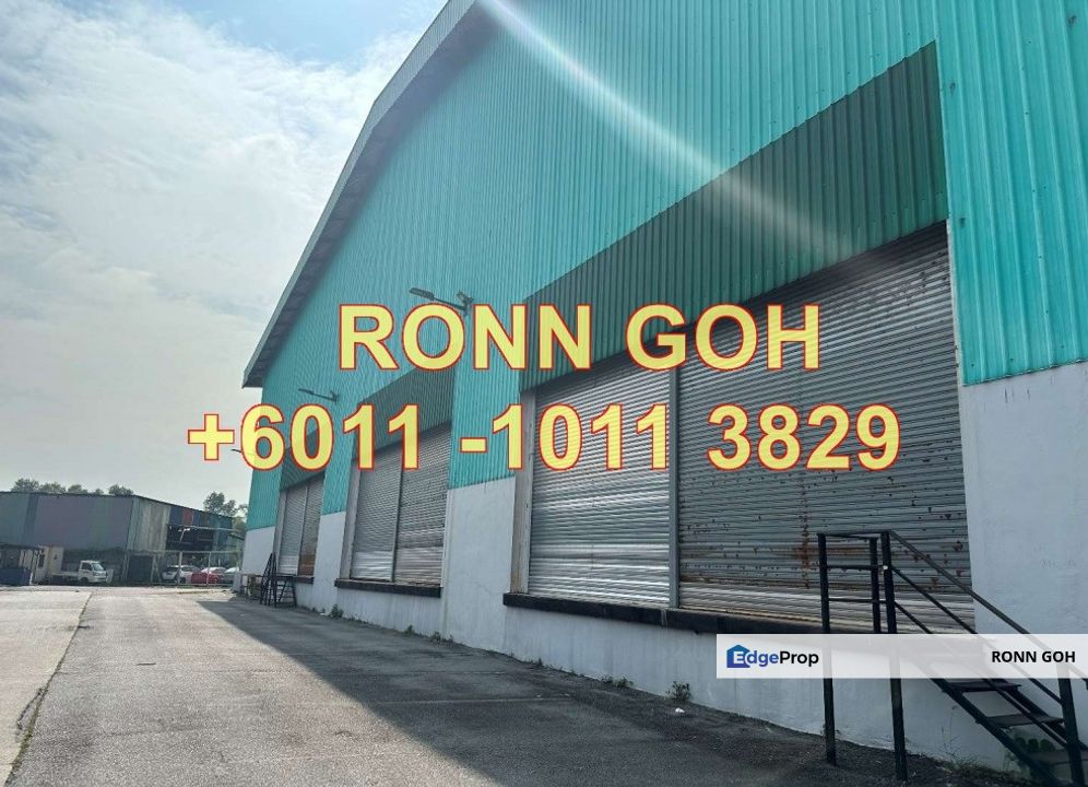 * SUBANG JAYA : 89,240 SQFT GREAT SIZE WAREHOUSE ( FOR RENT ) / 梳邦加也 : 89,240 平方尺 独立大型仓库（ 出租 ）, Selangor, Subang Jaya