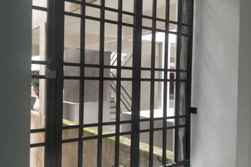 Taman Pulai Utama Flat