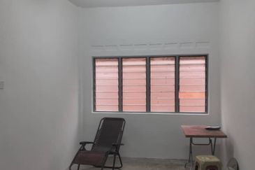 Taman Pulai Utama Flat