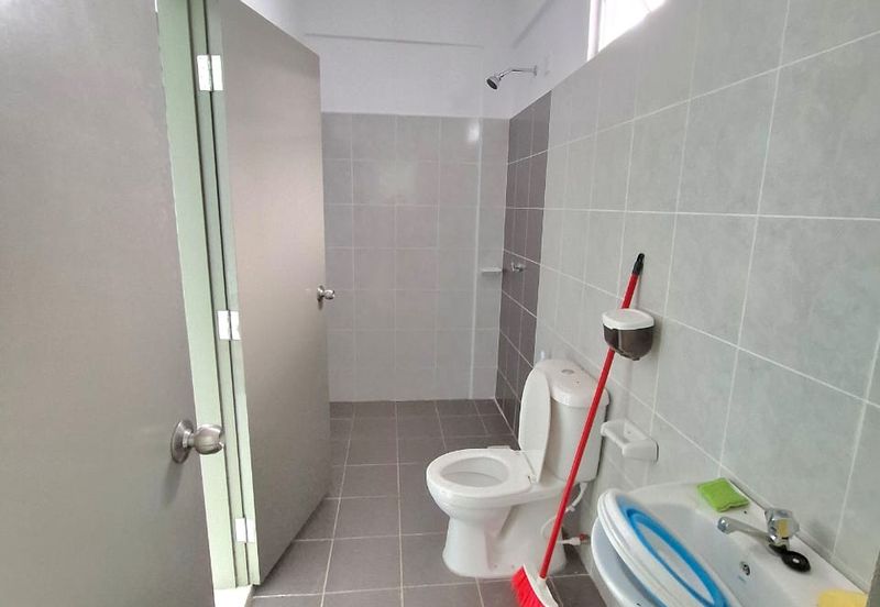 Clover @ Taman Pulai Mutiara 2