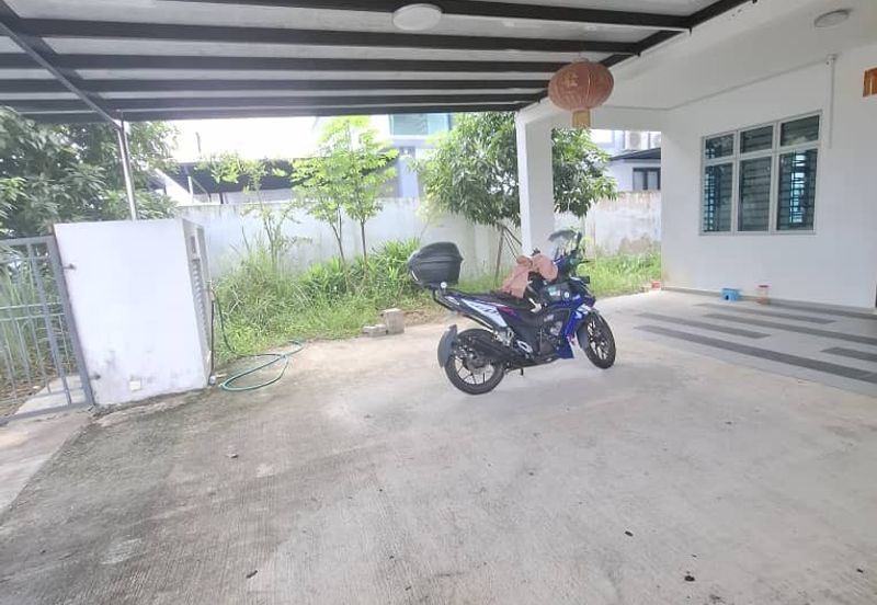 Clover @ Taman Pulai Mutiara 2