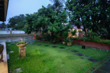 Bandar Baru Seri Alam