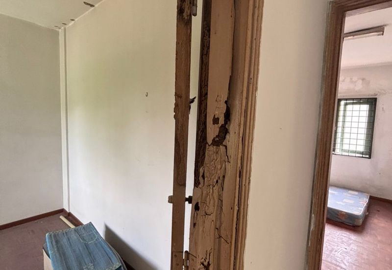 Lily & Jasmine Apartment