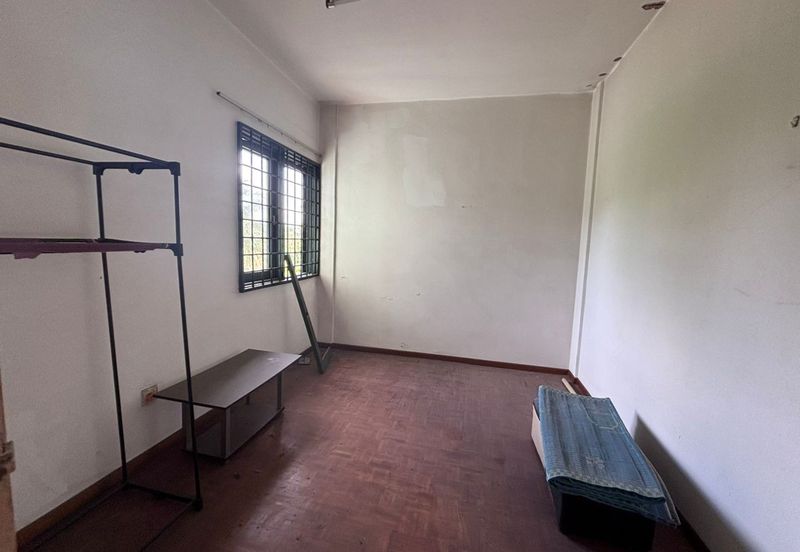 Lily & Jasmine Apartment