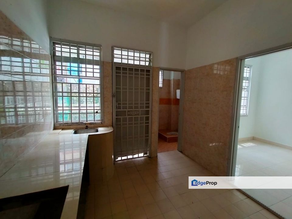 Taman Bukit Dahlia 2 Storey Terrace for Sale , Johor, Pasir Gudang