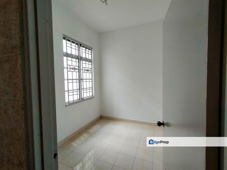 Taman Bukit Dahlia 2 Storey Terrace for Sale , Johor, Pasir Gudang