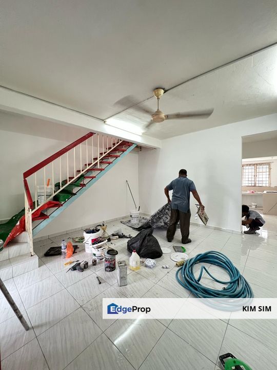 Taman Puteri Wangsa, Double Storey Low Cost House, New Pained, Kitchen Fully Extended, Can Try Full loan, Johor, Ulu Tiram