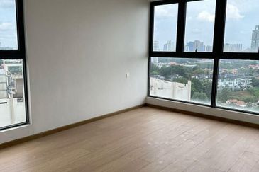 Royal Strand @ Country Garden Danga Bay