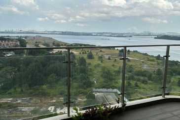 Royal Strand @ Country Garden Danga Bay