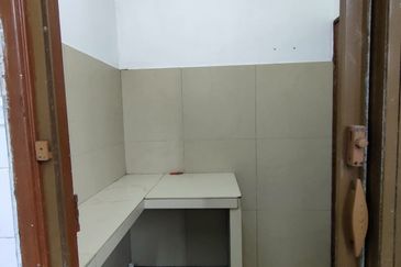 Bandar Baru Seri Alam