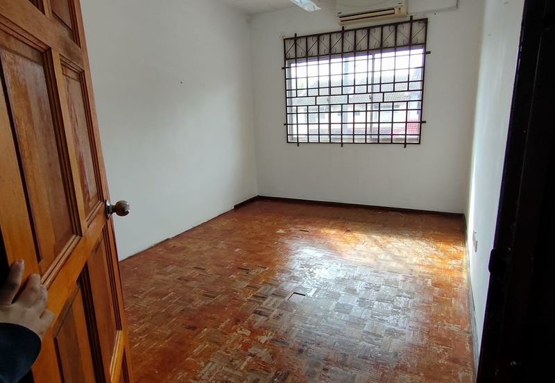 Bandar Baru Seri Alam