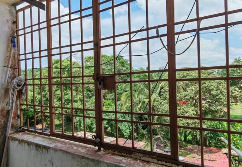 Flat Tasek 64, Bandar Baru Seri Alam