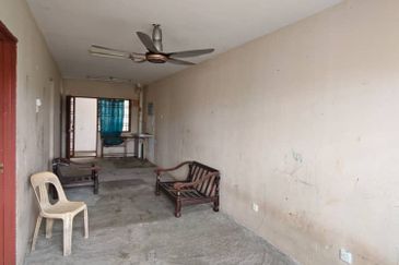 Flat Tasek 64, Bandar Baru Seri Alam