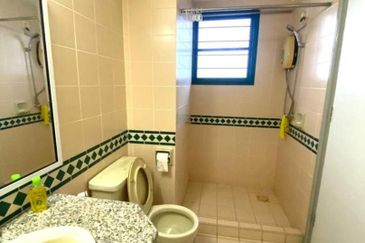 The Straits View, Bandar Baru Permas Jaya