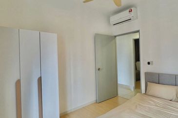 Twin Tower Residence