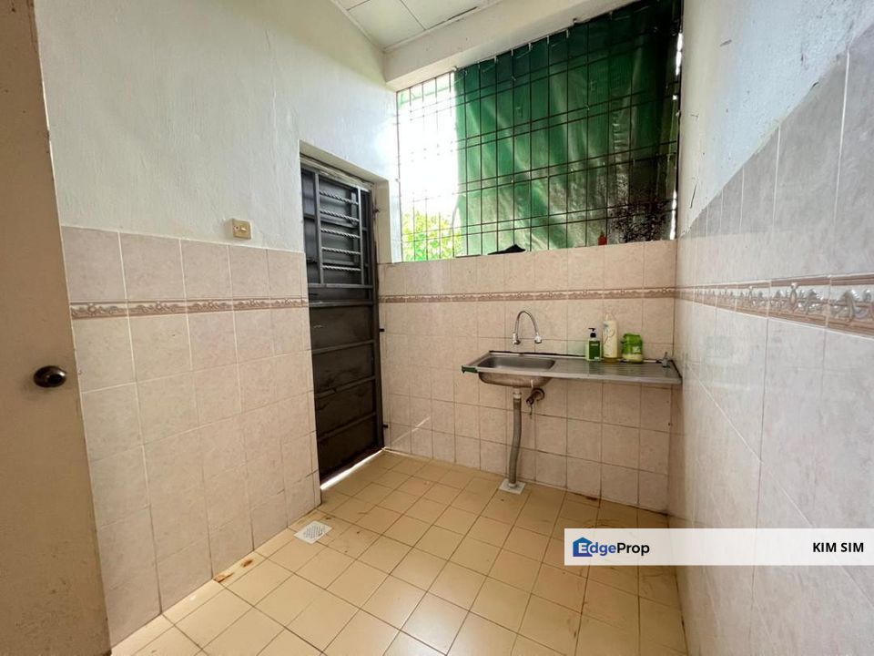 Taman Bukit Tiram, Ulu Tiram, Taman Sri Tiram, Bandar Cemerlang, Taman Puteri Wangsa, Taman Bukit Jaya, Taman Bestari Indah, Taman Nora, Taman Maluri,, Johor, Ulu Tiram