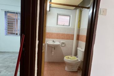 Pangsapuri Sri Ilham, Bandar Baru Seri Alam