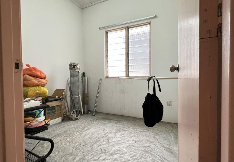 Jalan SS, Taman Sri Saujana, Kota Tinggi,Johor 