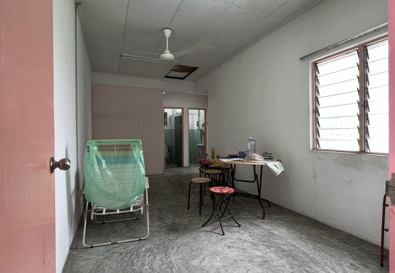 Jalan SS, Taman Sri Saujana, Kota Tinggi,Johor 