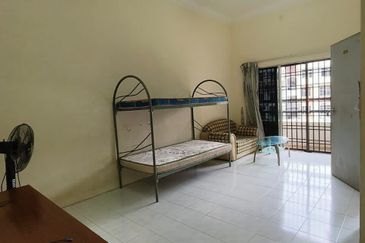 Summer Park Townhouse (Pangsapuri Alam Jaya), Bandar Baru Seri Alam