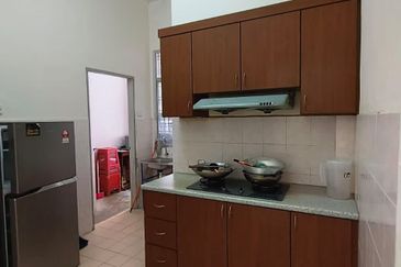 Summer Park Townhouse (Pangsapuri Alam Jaya), Bandar Baru Seri Alam