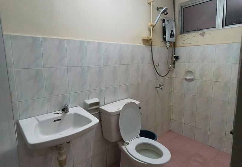 Summer Park Townhouse (Pangsapuri Alam Jaya), Bandar Baru Seri Alam