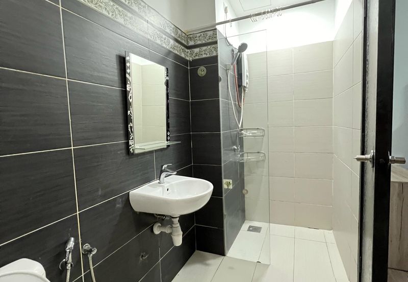 Midori Green @ Austin Heights