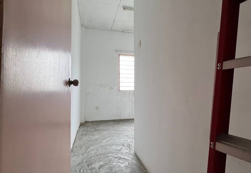 Flat, Taman Sri Saujana, Kota Tinggi, Johor