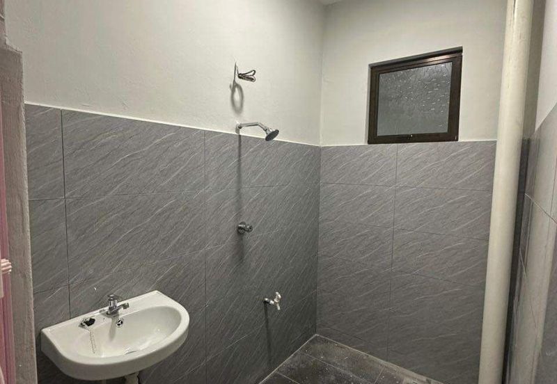 Taman Flora Heights Flat