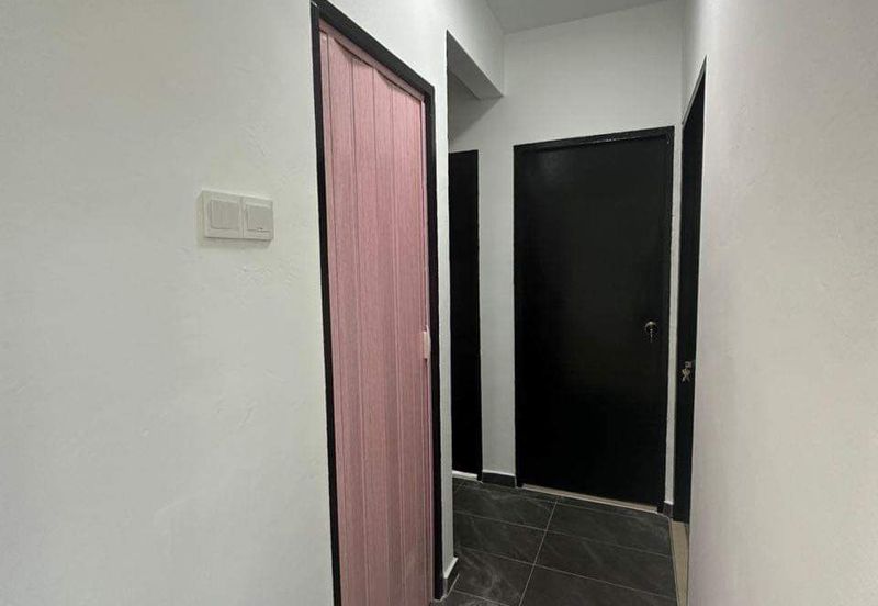 Taman Flora Heights Flat