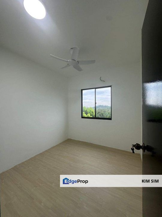 Taman Flora Height @ Bandar Seri Alam Low Cost Flat For Sale., Johor, Pasir Gudang