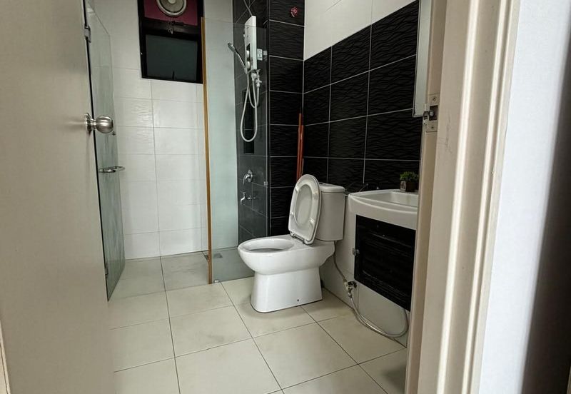 The Platino Serviced Apartment