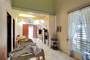 Taman Evergreen Heights