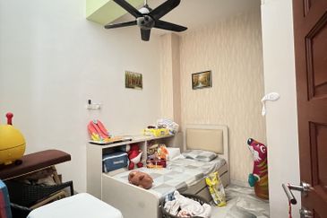 Taman Evergreen Heights