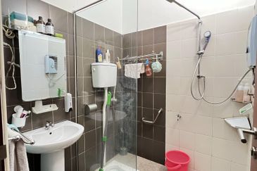 Taman Evergreen Heights