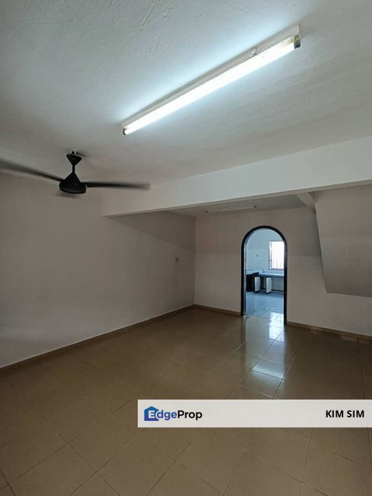 Taman Desa Cemerlang, Ulu Tiram, 双层廉价屋出租，欢迎租客询问详情, Johor, Ulu Tiram