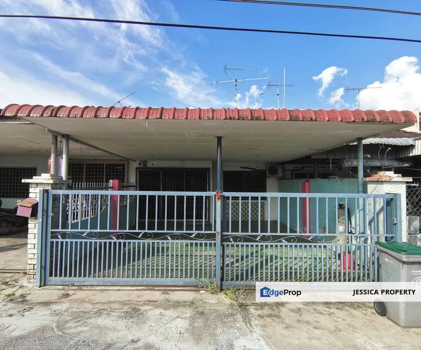 Taman Indah Jaya Kluang Single Storey Terrace for Sale RM230,000 By