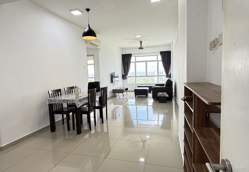 Midas Perling Apartment