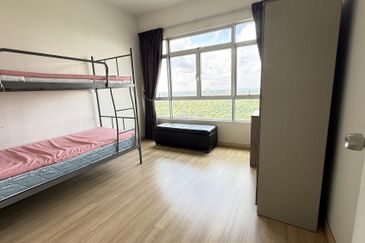 Midas Perling Apartment