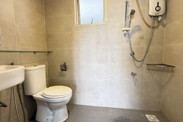 Midas Perling Apartment